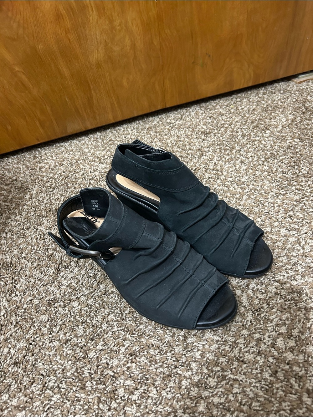 Earth Black Ruched Open-Toe Slingback Mules